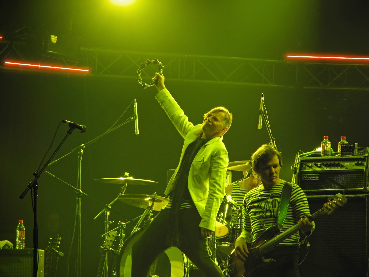 狂浪最新风潮，引领音乐潮流新篇章