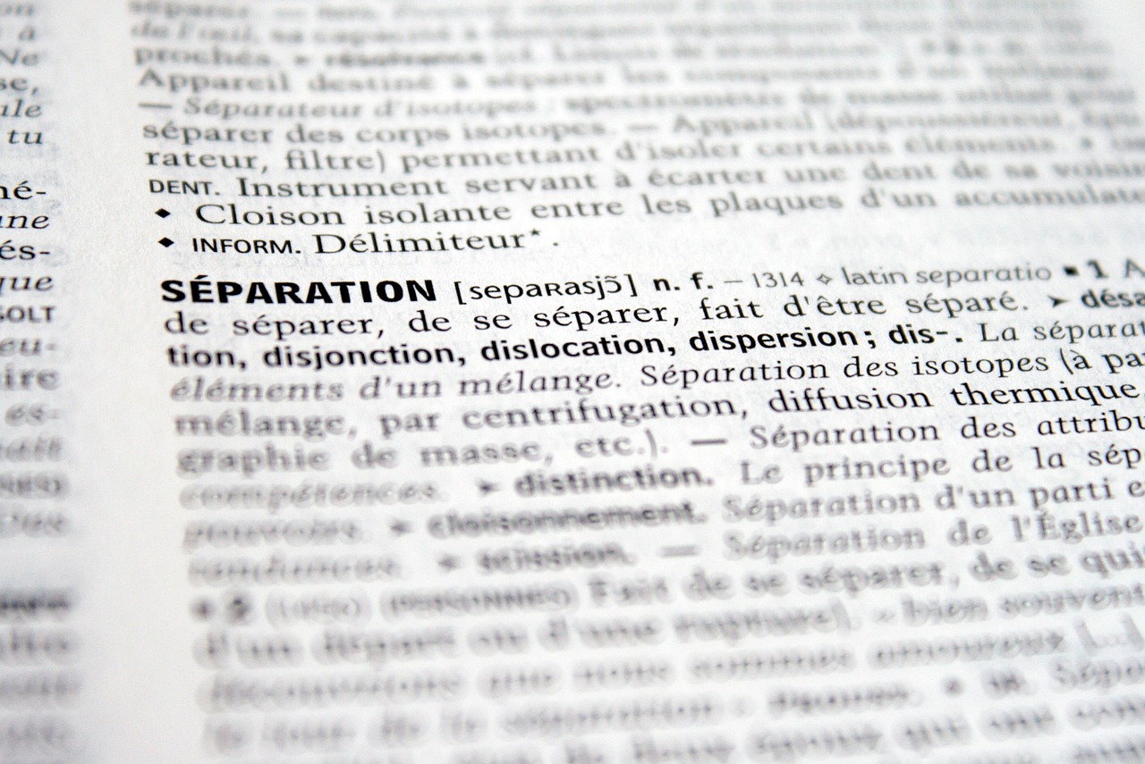 2024新澳门正版挂牌,策略实战检验攻略解析VQ23.75.91