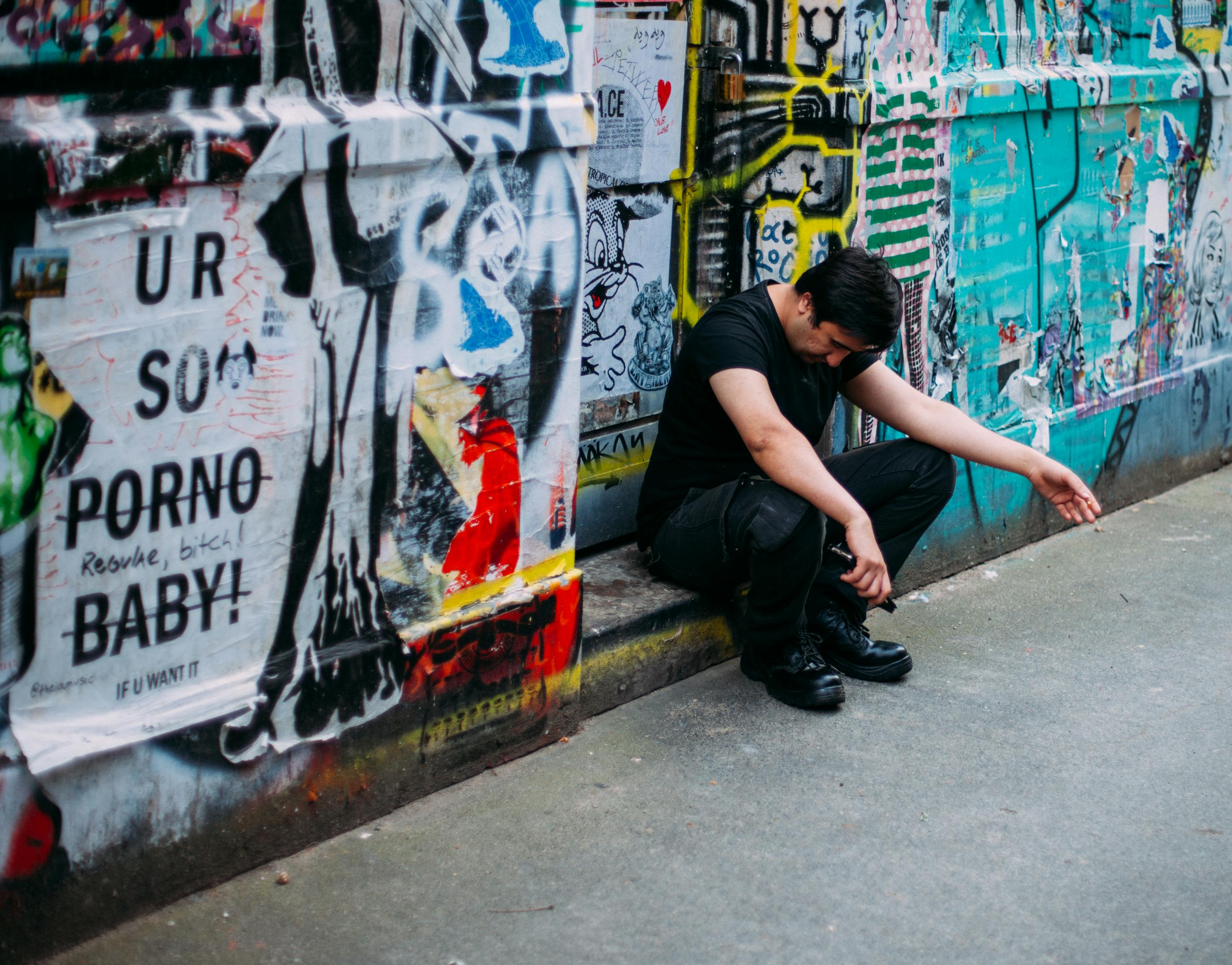 最新盗版网站警示,违法犯罪行为必须受到严惩