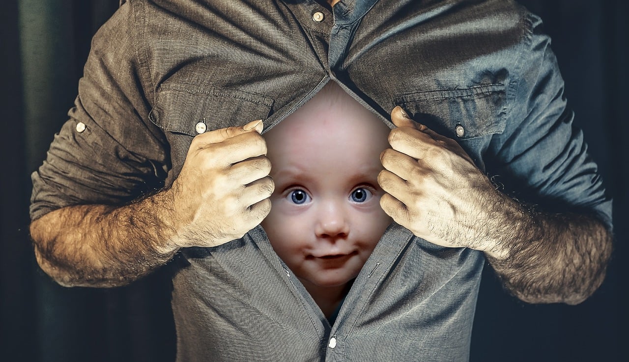 最新翻白眼现象，背后的含义、影响与解读