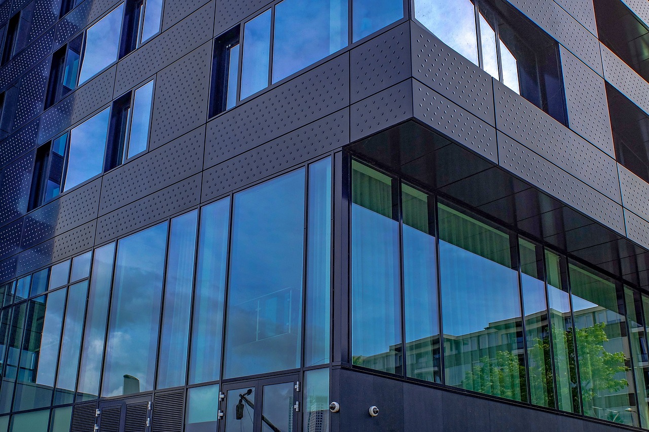 引领时代先锋力量，密切关注最新动态，把握时代脉搏