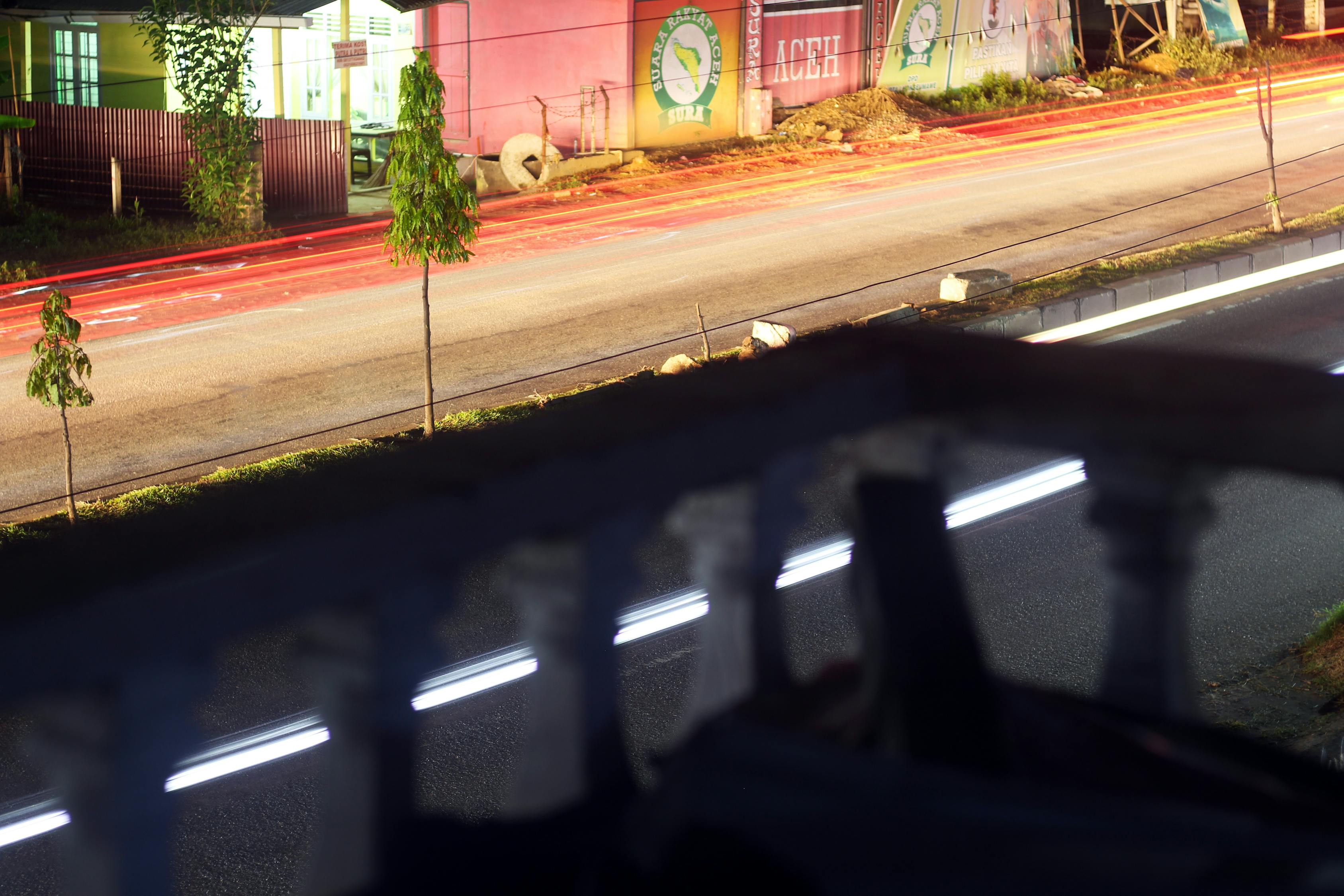 包头地震现场与救援行动实录,最新视频曝光