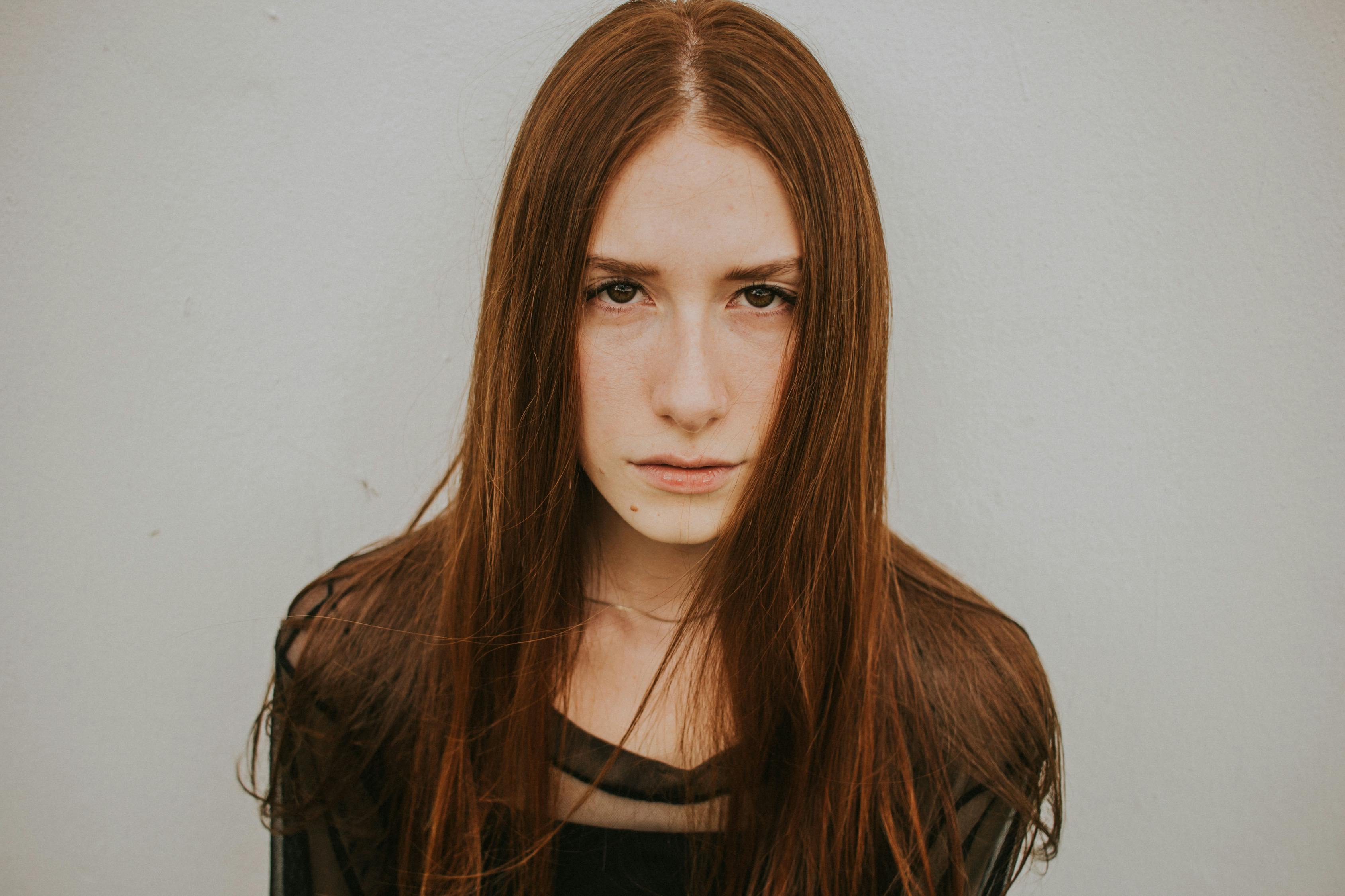 时尚终极之选,最新发尾烫发型推荐