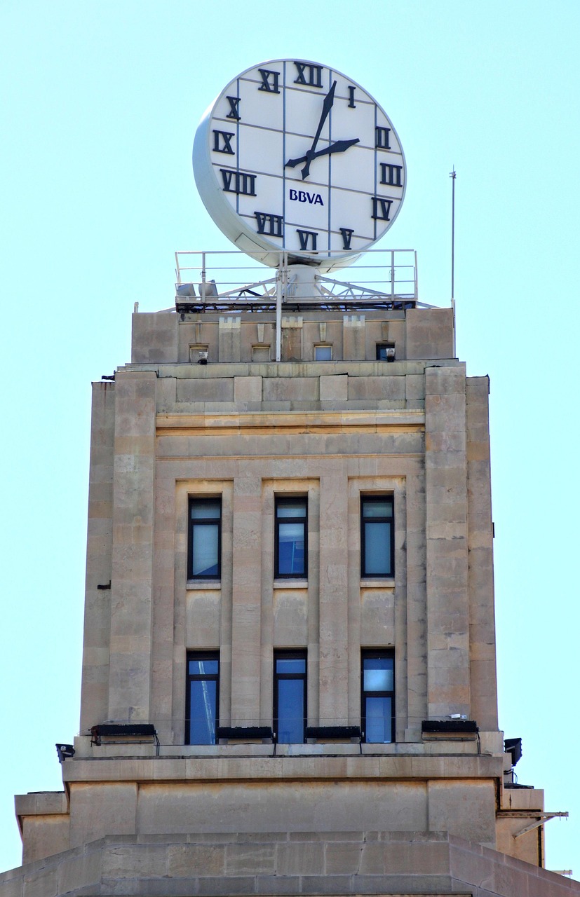 深度解析,600108股票行情及股市动态掌握