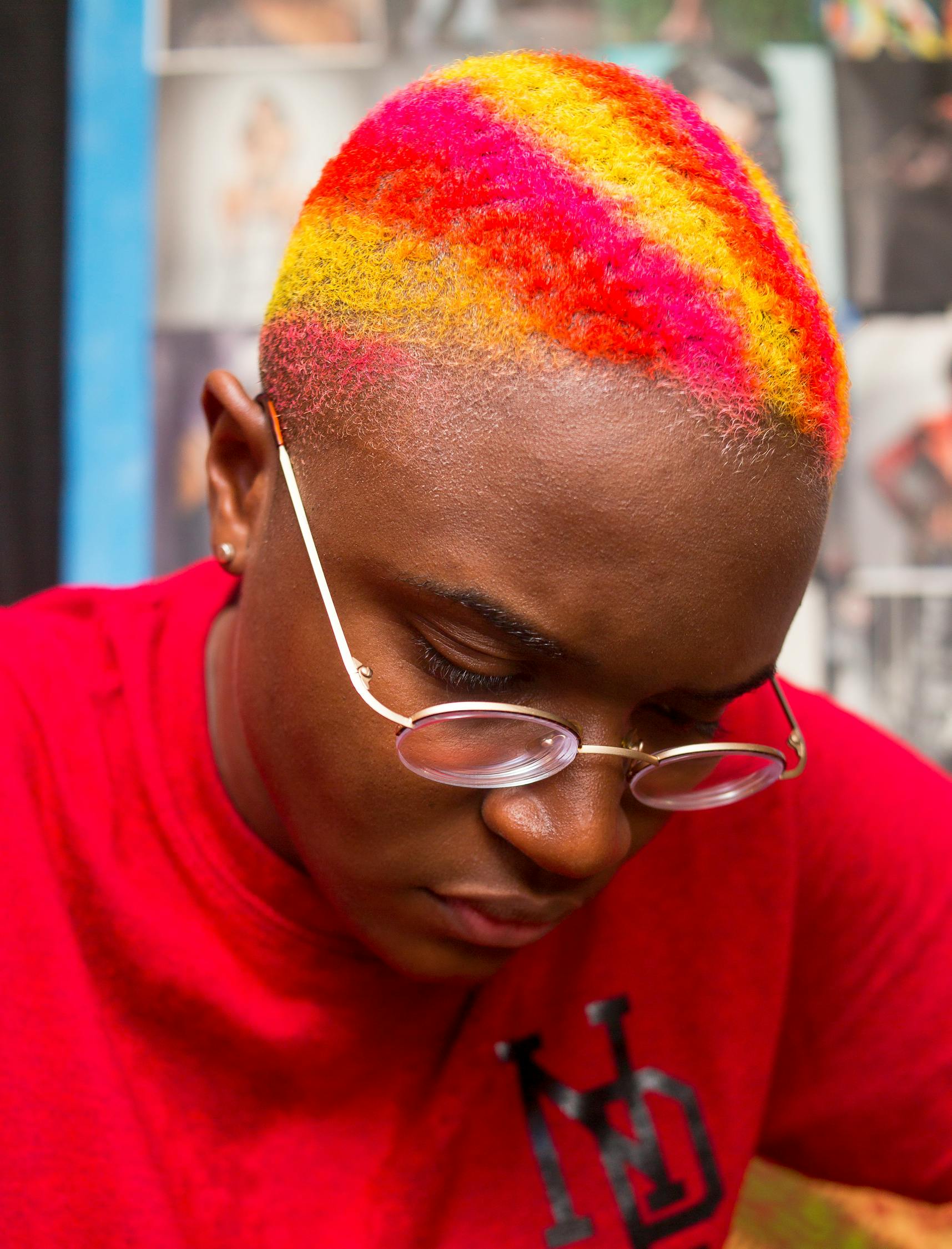 男明星发型，引领时尚潮流的标杆