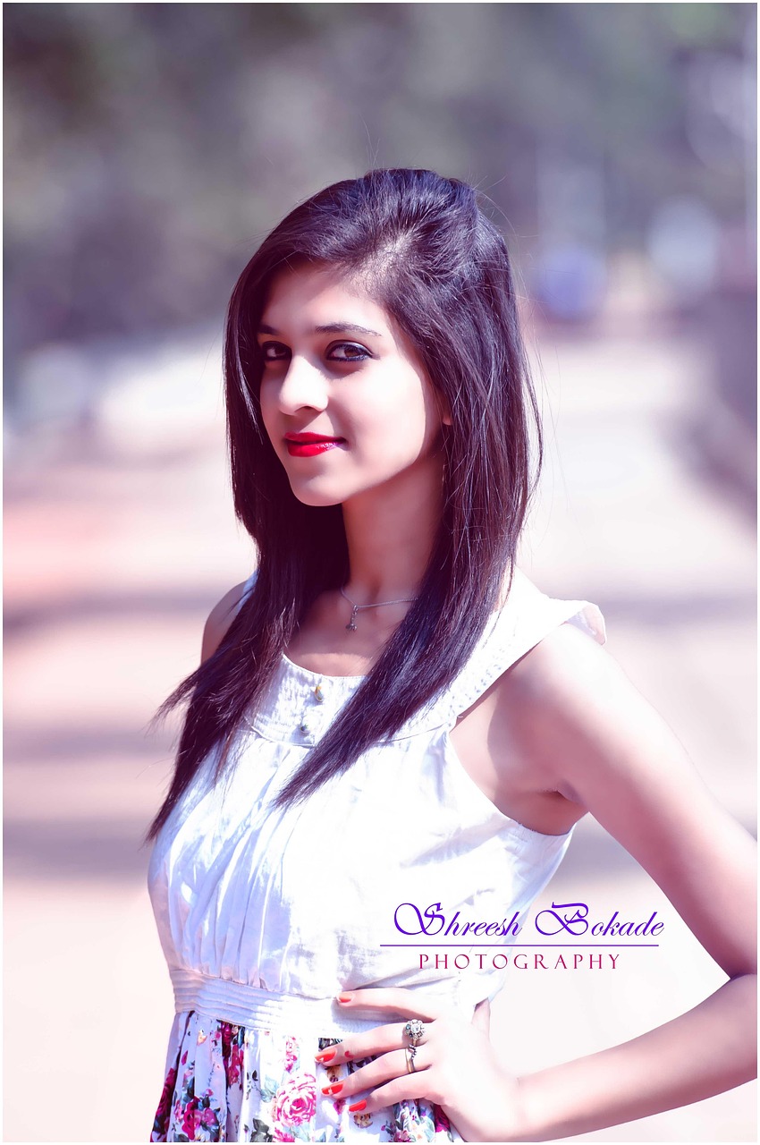 林允最新美照，星光下的时尚魅力闪耀荧屏