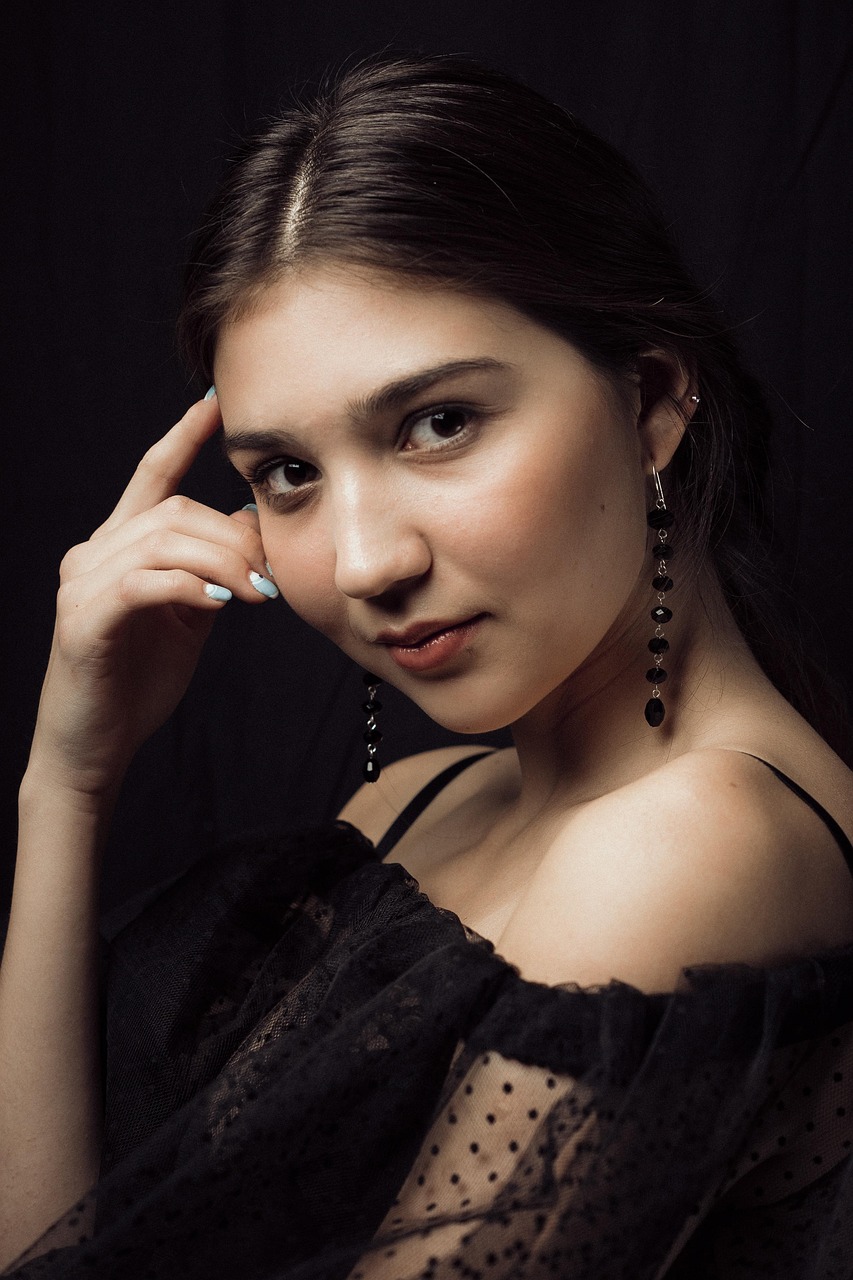 今日焦点,明星凸点热议时刻