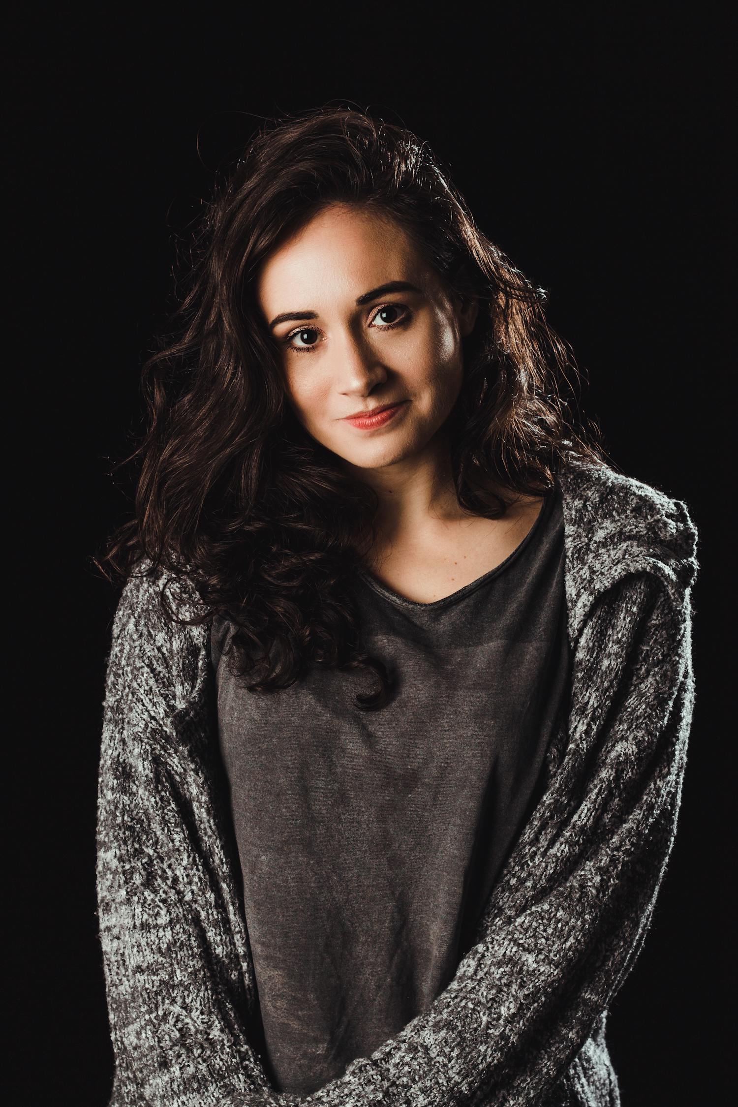 小眼睛男演员的魅力与才华展现日