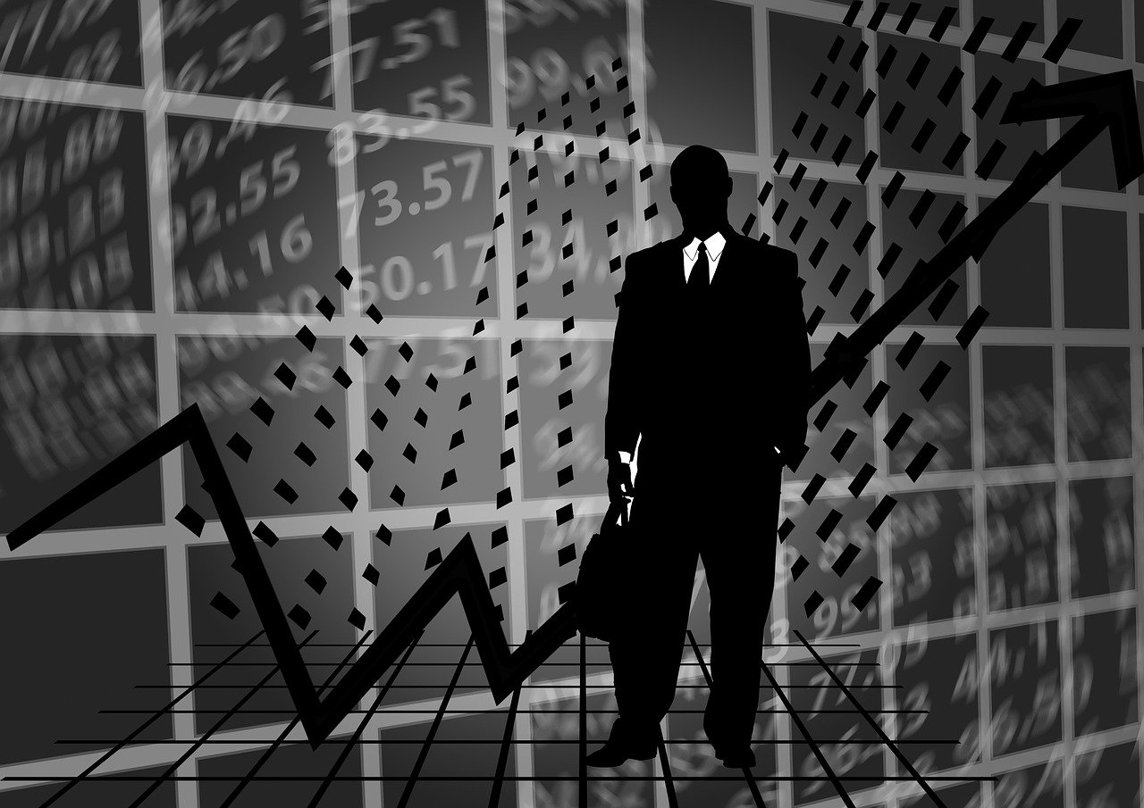 揭秘四月股票跳水的背后原因及影响分析