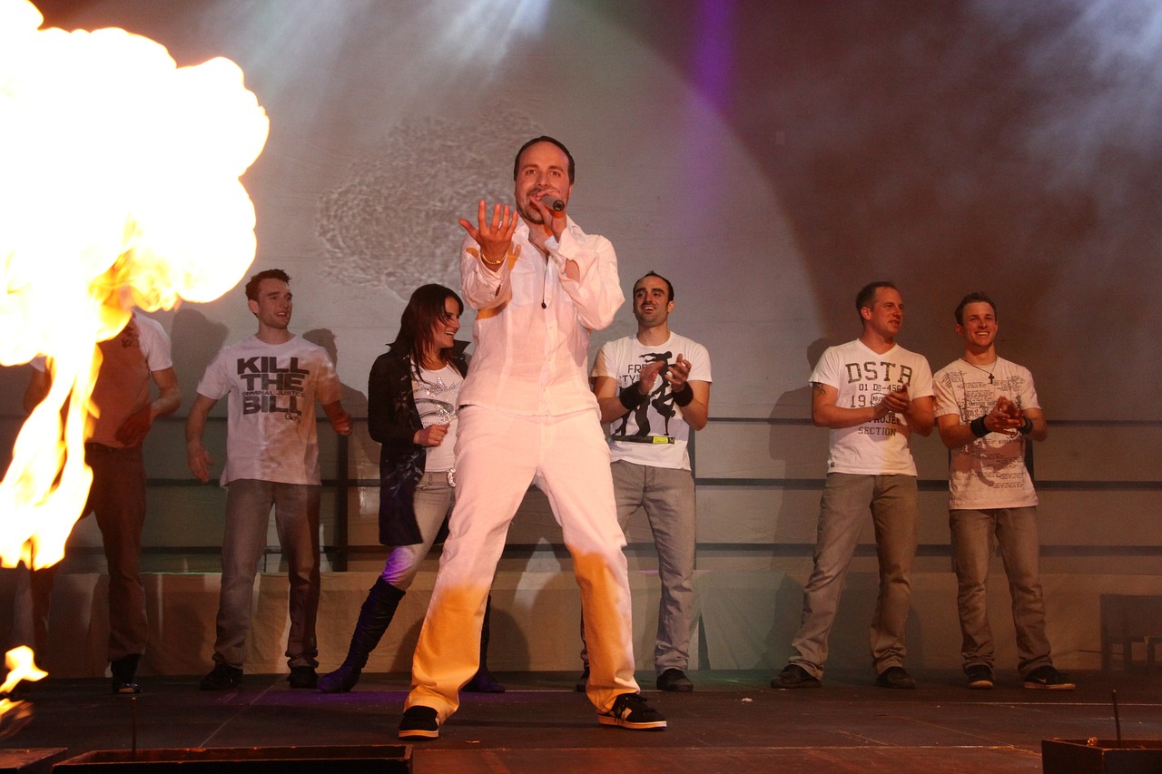 璀璨星辰，4月音乐之声演员闪耀之旅