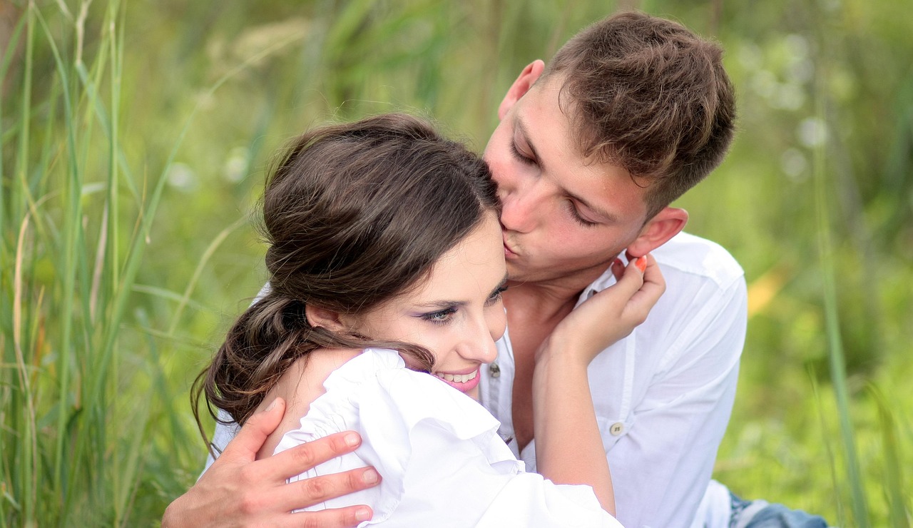 四月口吃明星背后的故事探寻