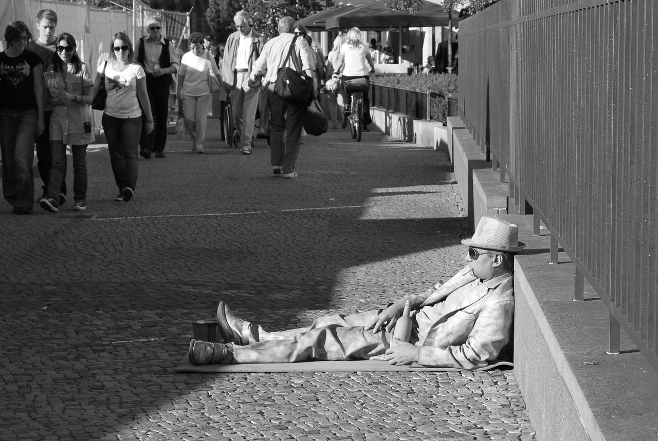 四月里的忽必烈演员之路,探寻演员在影视之路的足迹