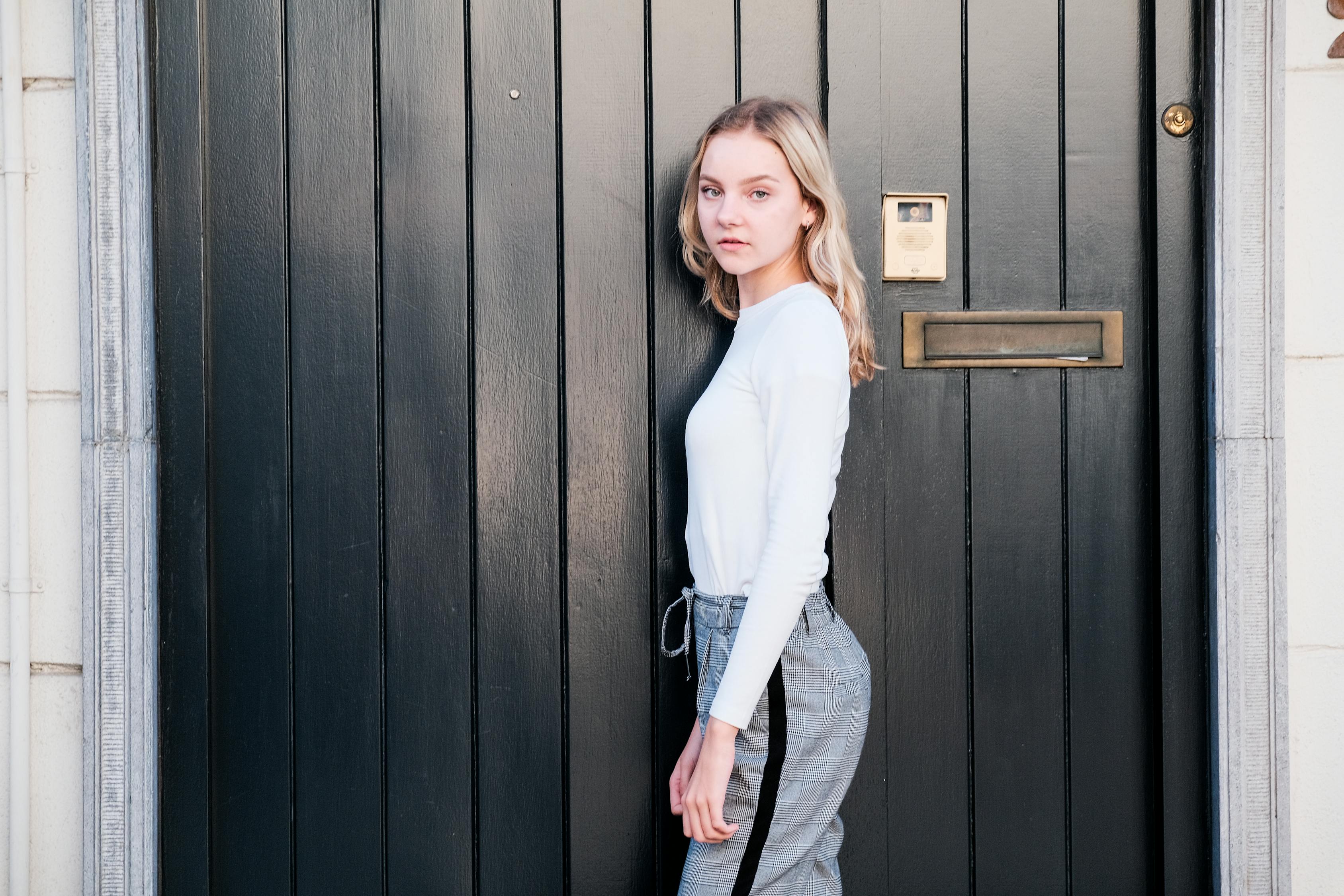 五月风华之王嘉璀璨瞬间,女演员王嘉图片欣赏