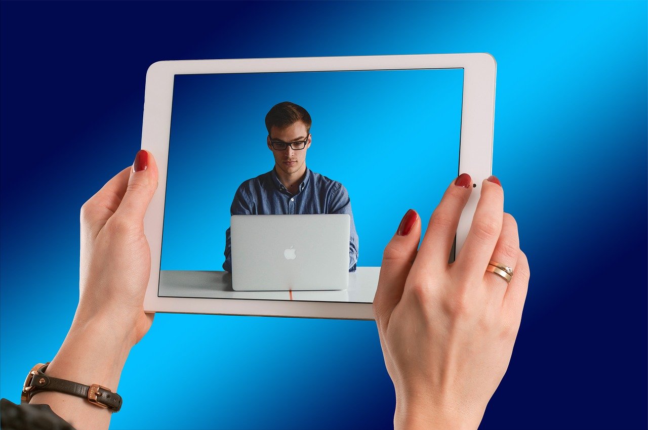 五月远程控制电视,开启智能生活崭新篇章