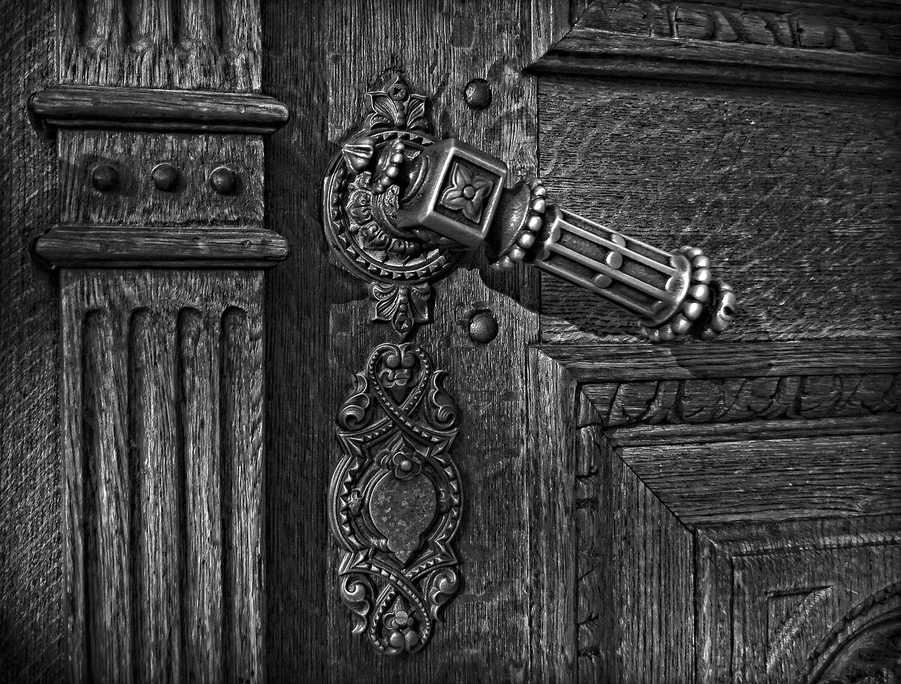 五月悬疑推理电影大揭秘，最新悬疑之门一网打尽！