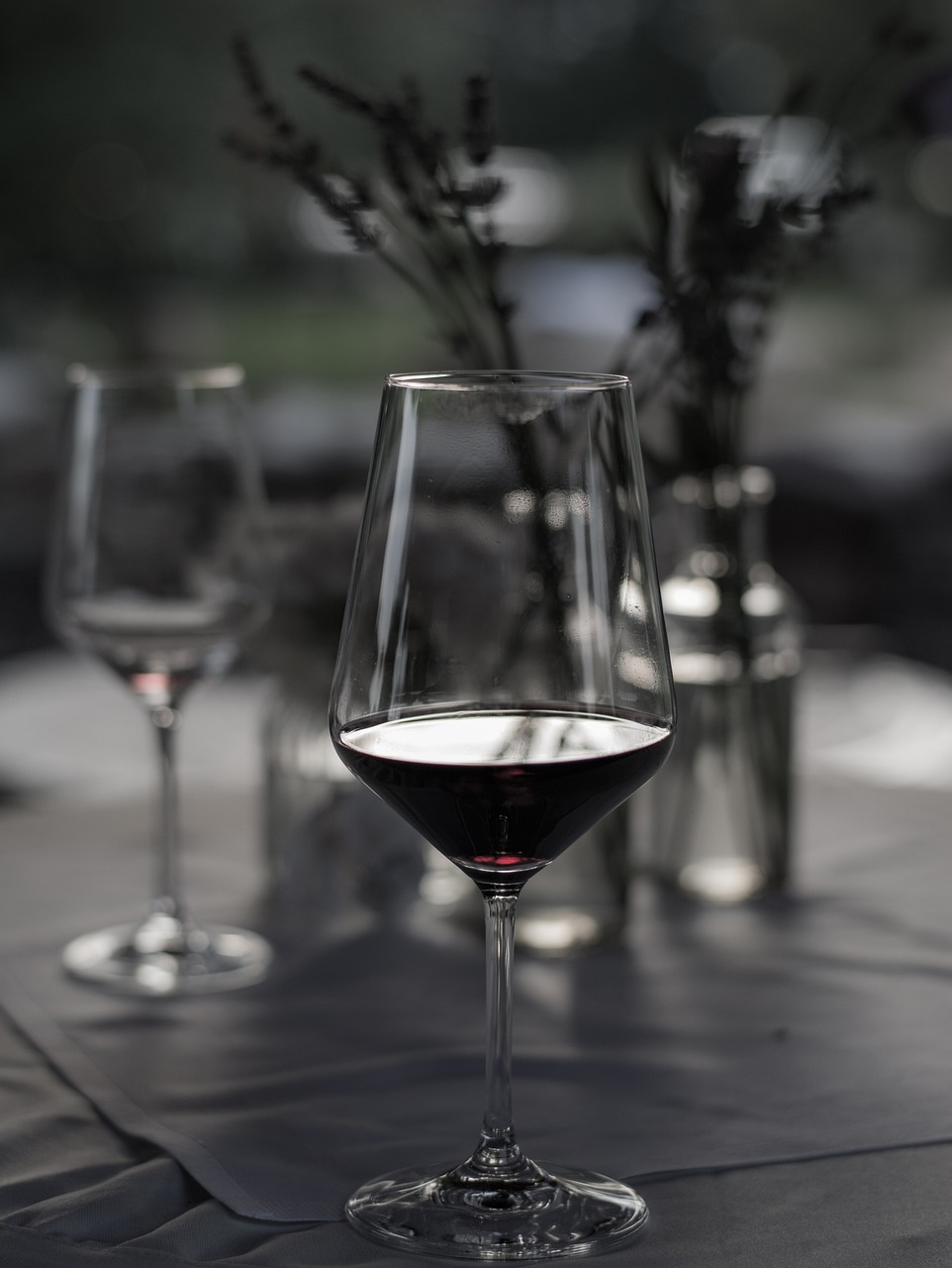 五月玻璃价格走势实时更新报告,最新市场动态及分析预测