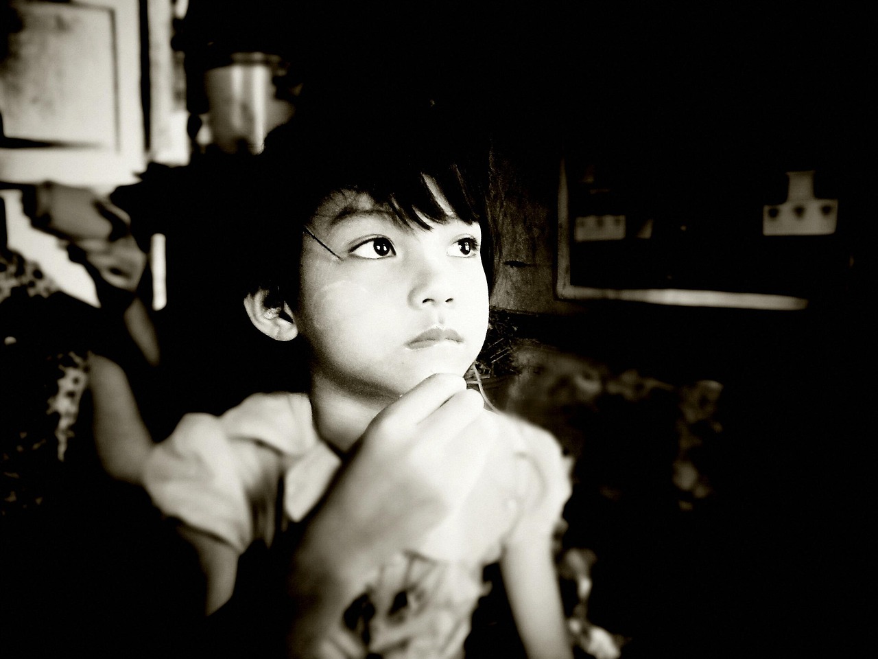 五月电影两小无猜，青春的无猜篇章，深度影评解析！