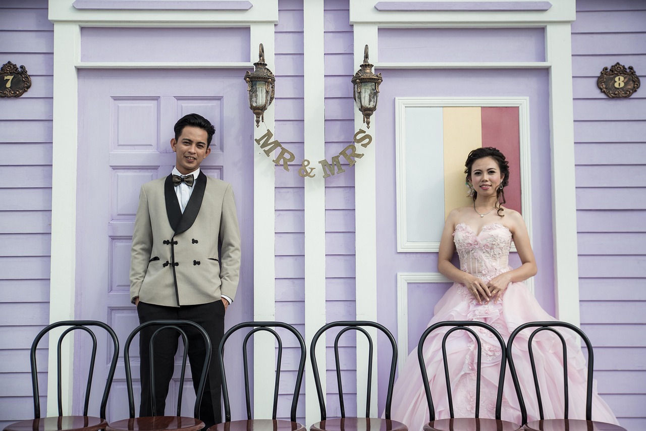 五月明星上脚引领时尚潮流风向标