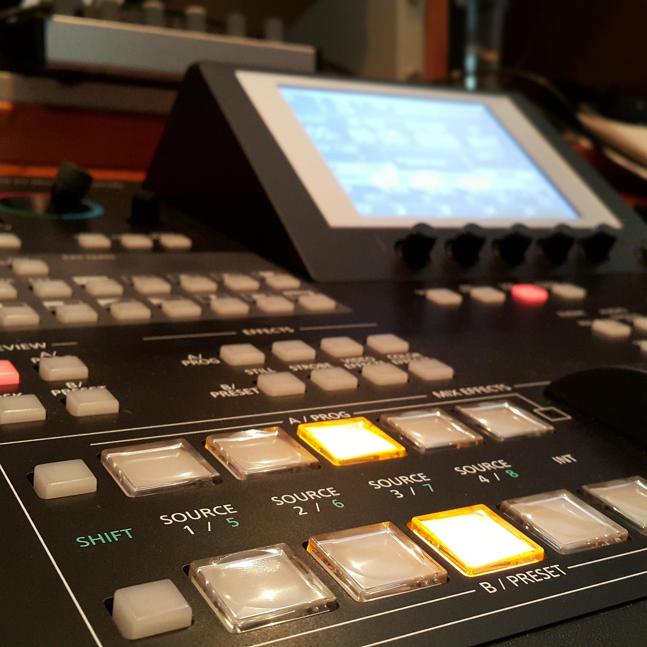 五月电视机安装高度标准图详解及标准图展示