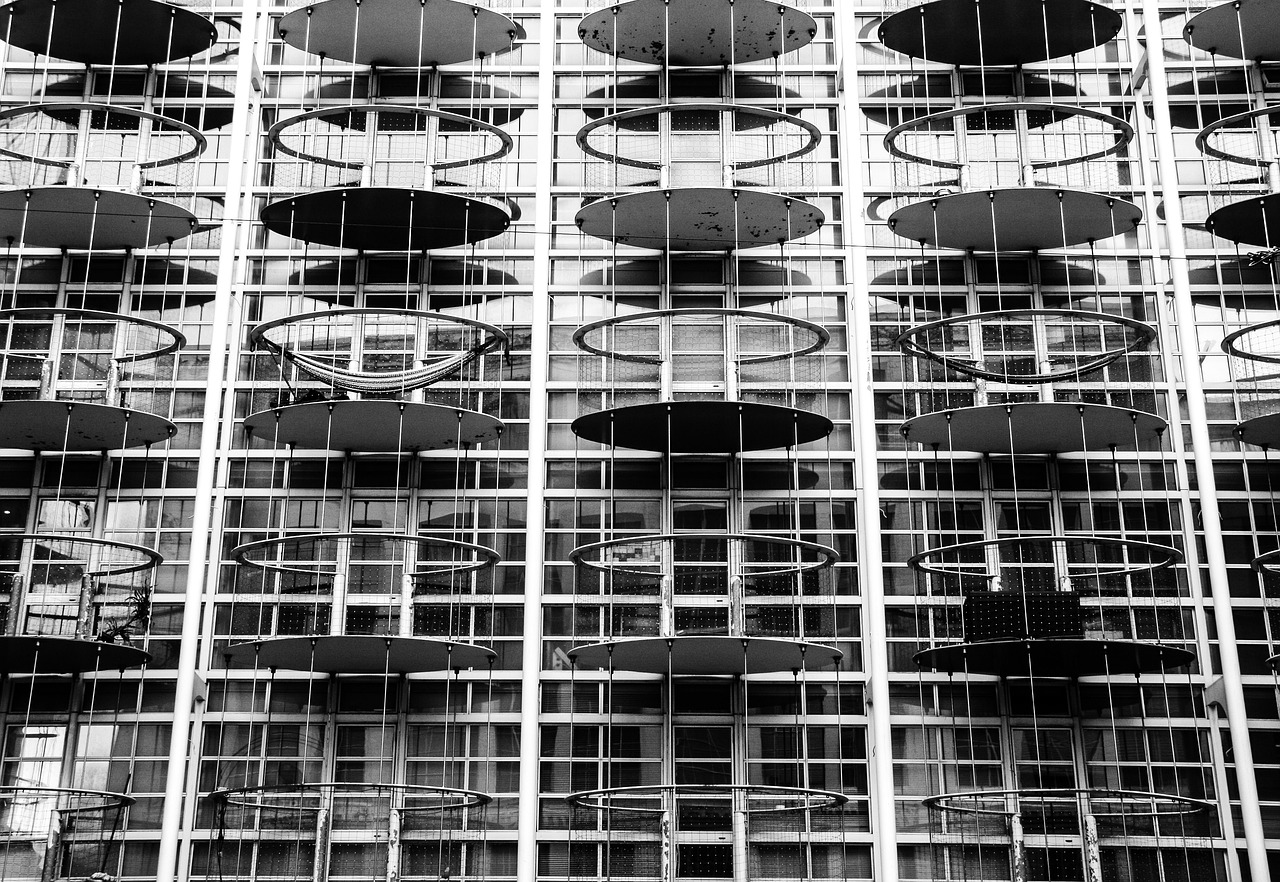 揭秘五月涤纶短纤市场价格的波动与趋势分析