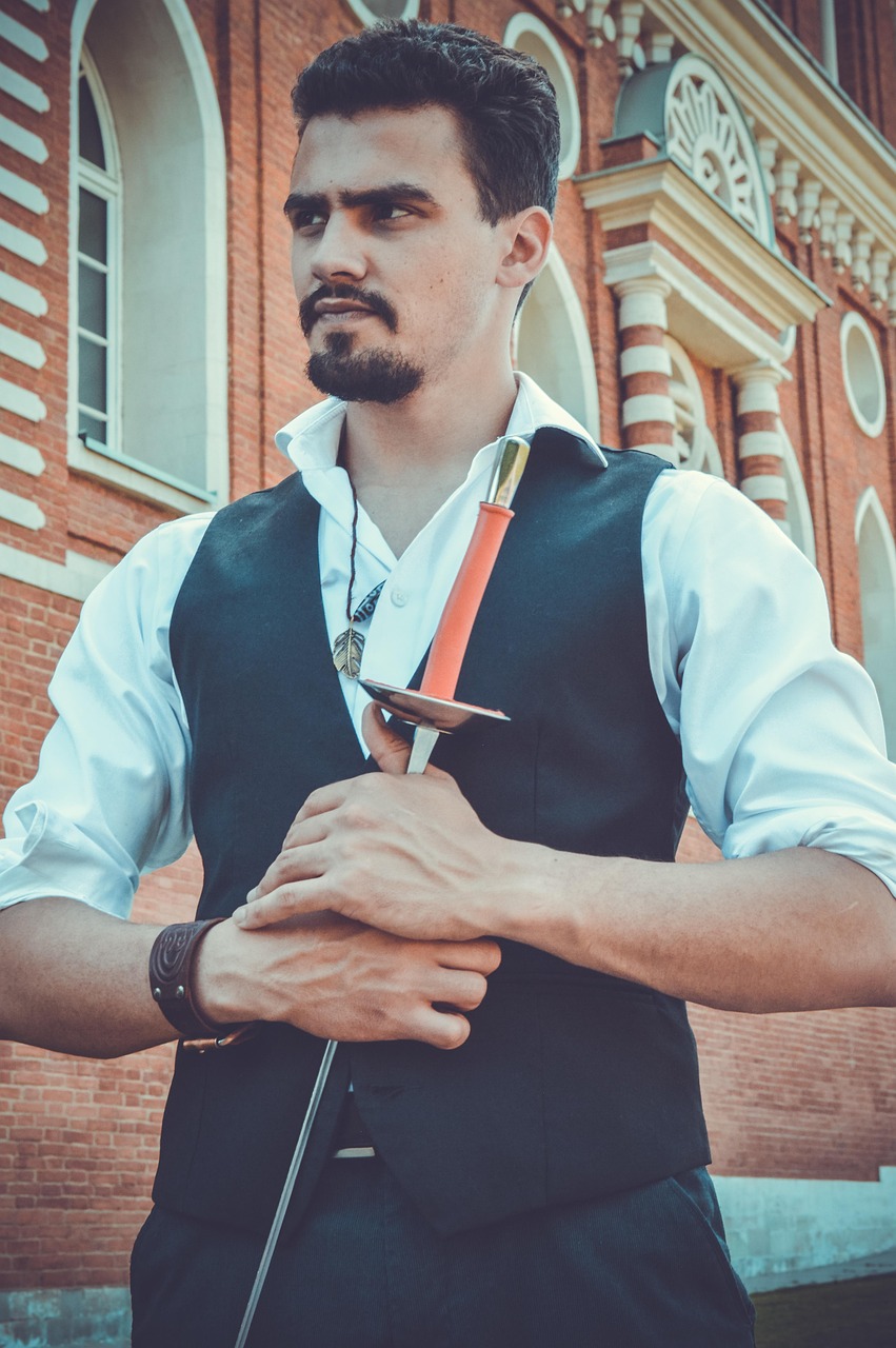 国家一级演员张巍的艺术人生，五月之光的闪耀旅程