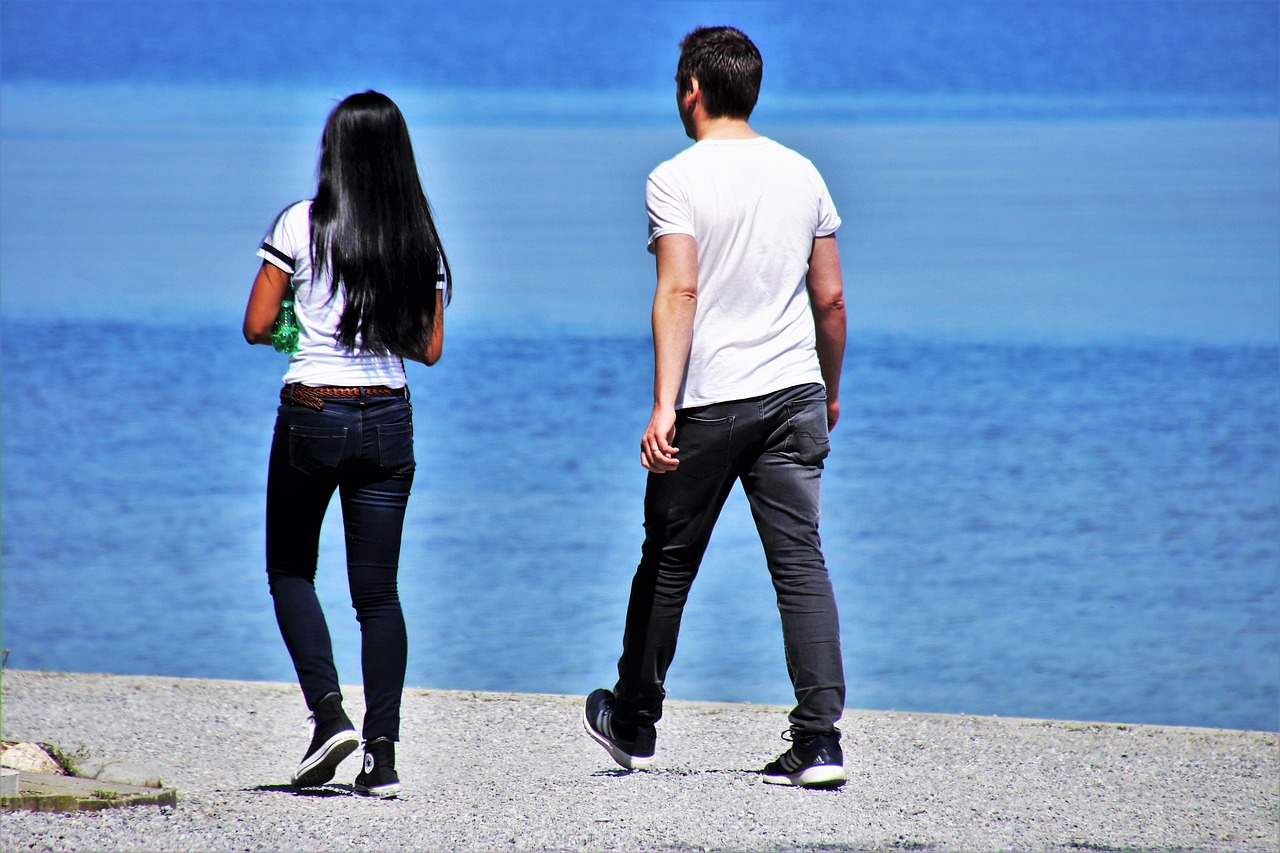 韩国电影五月,善良的妻子,深度探讨人性与情感的力量